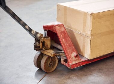 Paleciaki i rolki transportowe